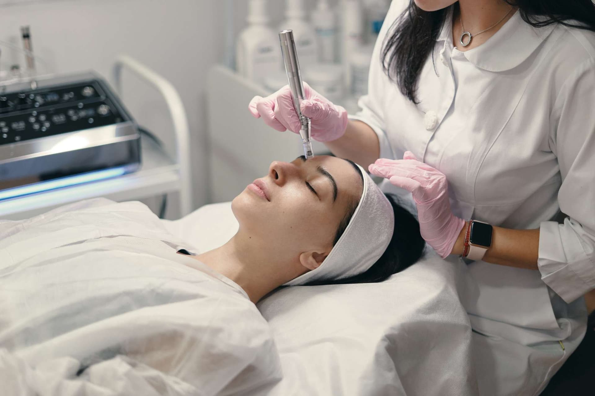 Microneedling in Indore at Skintimacy