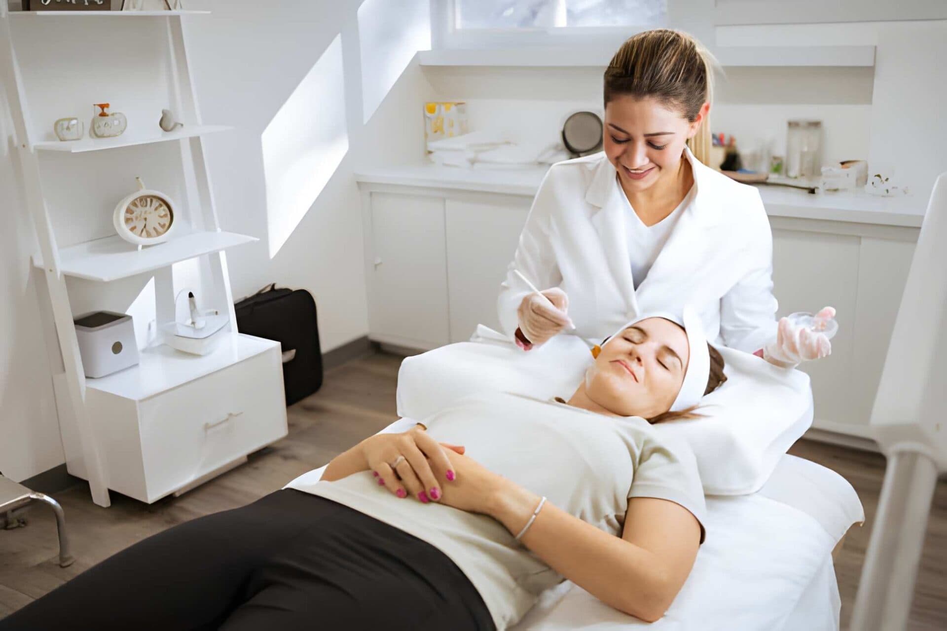 Beginner’s Guide to In-Clinic Skin Treatments